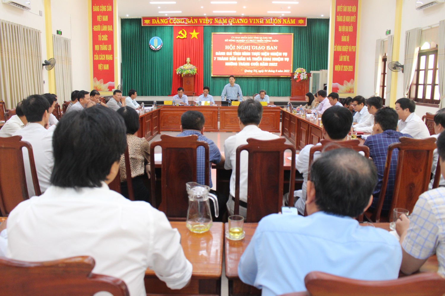 Ông Hồ Xuân Hòe, Giám đốc Sở phát biểu chỉ đạo hội nghị, hình ảnh tại hội nghị