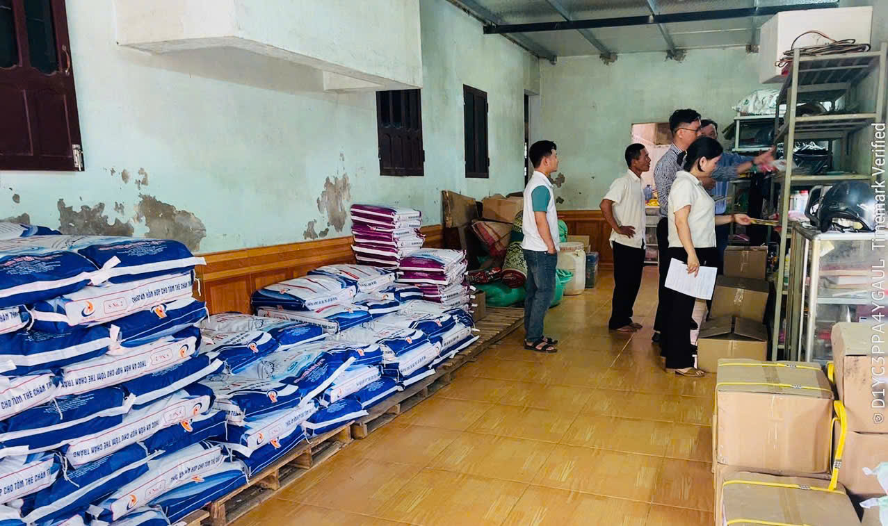 TĂNG CƯỜNG CÔNG TÁC QUẢN LÝ KINH DOANH VẬT TƯ THỦY SẢN